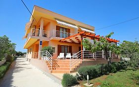 Apartments Villa Mareta